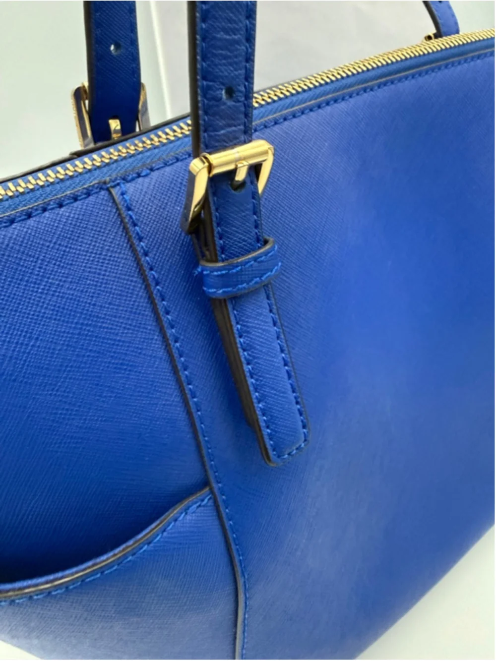Women's Michael Kors Blue Tote Bag with Gold Hardware - Picture 10 of 10